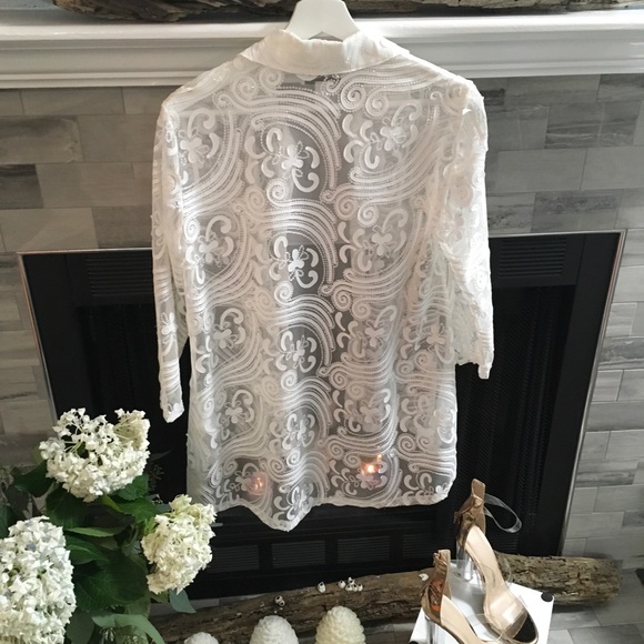 Blouse - Picture 5 of 6